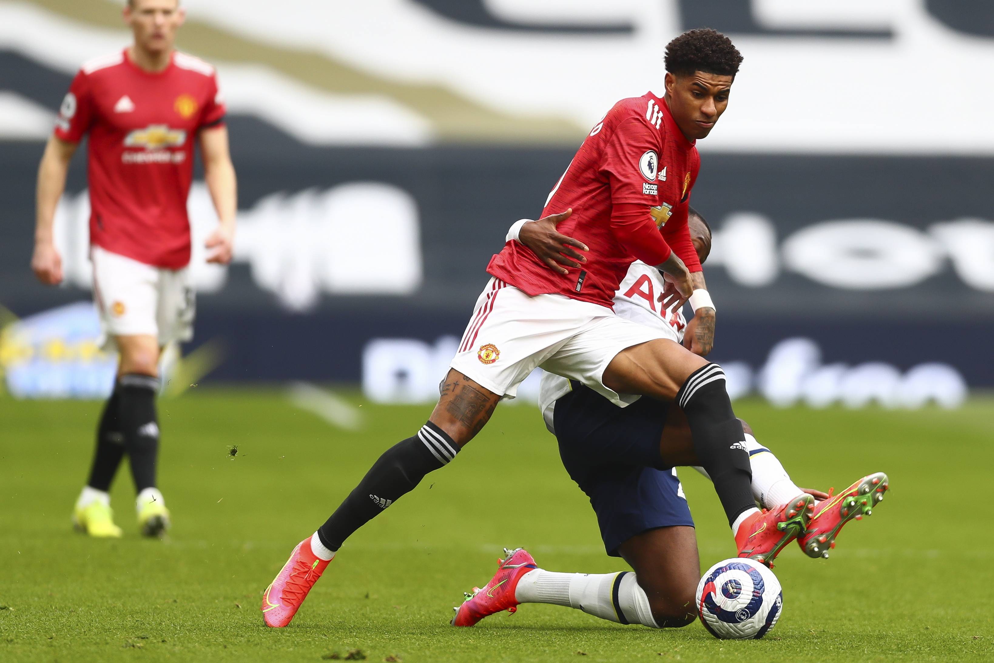 令人振奋 令人振奋